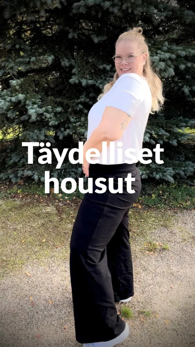 Täydelliset housut? Mainos @hujaus_ lopussa alekoodi 🤭
Etsitkö housuja, jotka ovat mukavat ja samalla tyylikkäät? Eivät purista vatsaa, mutta antavat tukea? Jos vastasit kyllä, ne housut ovat tässä 🥰

Nämä @hujaus_ Aava housut sopivat tilanteeseen kuin tilanteeseen. Rennot ja mukavat päällä, mutta istuu hyvin ja näyttää tyylikkäältä. 

Koodilla Henriikka26 saat 10% alennuksen KAIKISTA normaalihintaisista tuotteista. Ja mikä parasta, koodi on voimassa vuoden loppuun 🥳

#hujaus #täydellisethousut